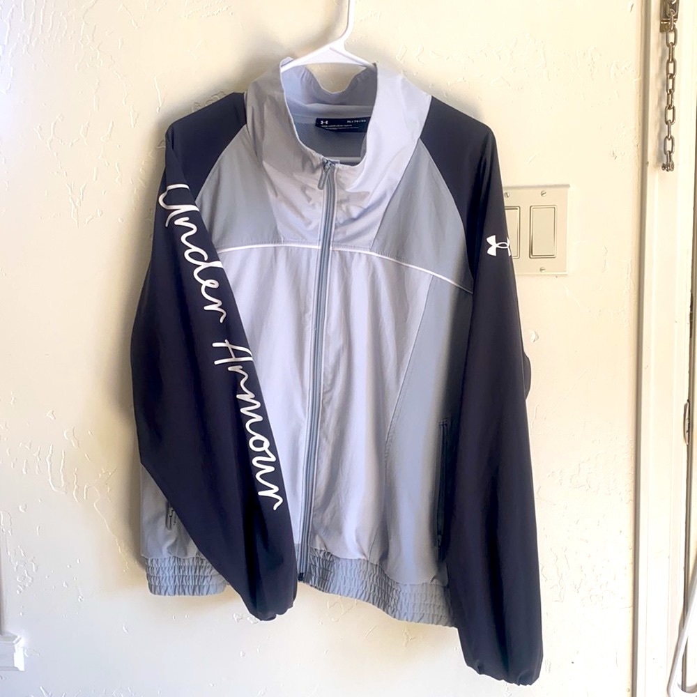 Under Armor Windbreaker